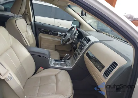 2008 Lincoln Mkx из США, поврежденный, VIN 2LMDU88C08BJ35329